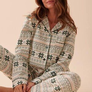 La Vie En Rose:  2pc Fannel PJ Set